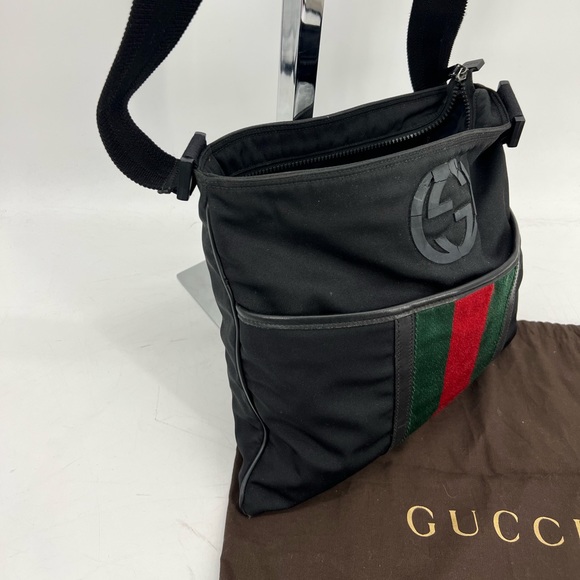 Gucci crossbody bag - Picture 10 of 15
